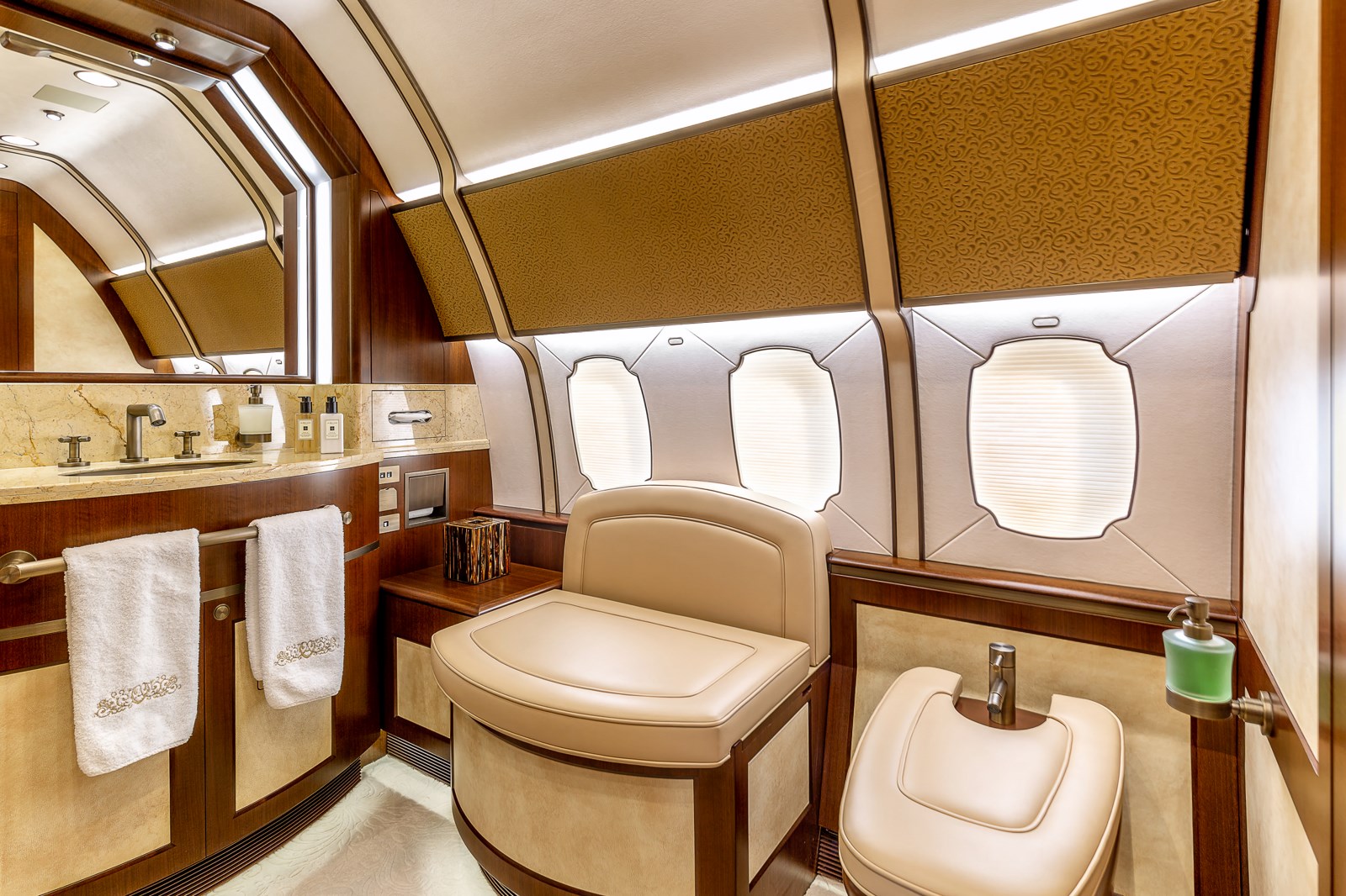 business aviation jet Boeing Business Jet 3